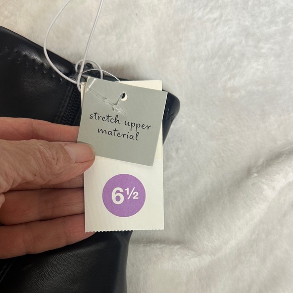 a new day Elegant Black Ankle Boots - Picture 8 of 9